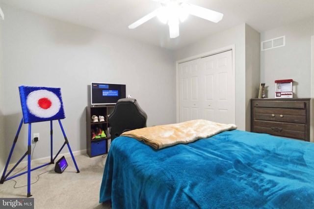 4 GROUSE RD, Dillsburg, PA 17019