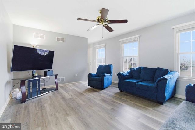 4 GROUSE RD, Dillsburg, PA 17019