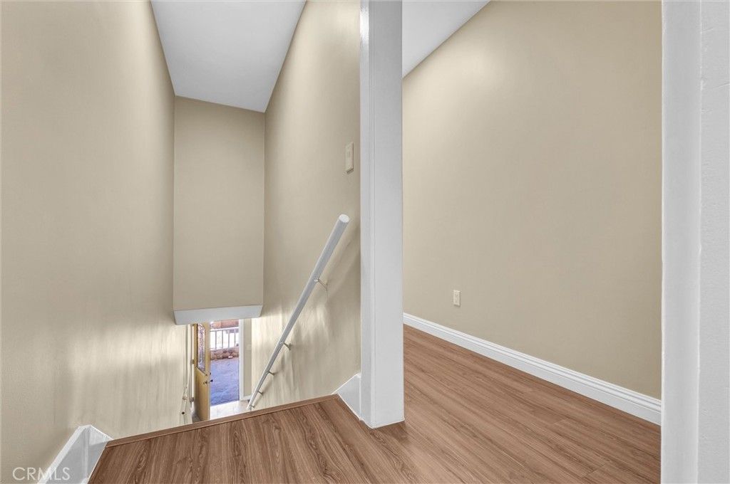 Image 20 of property listing at 1325 Glen, Pasadena, CA 91103