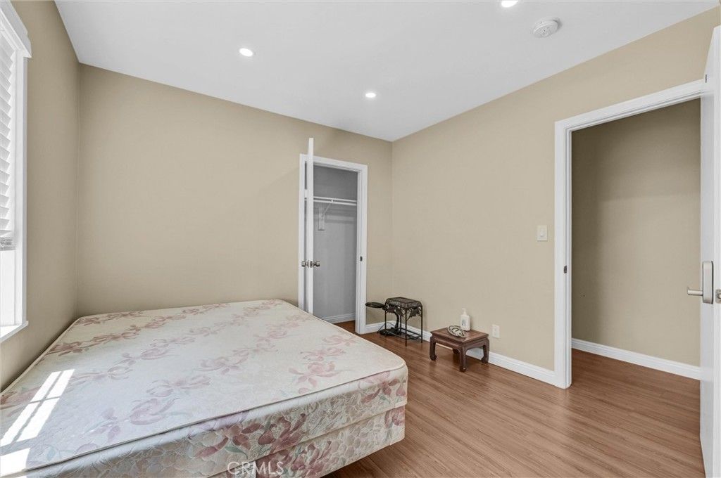 Image 22 of property listing at 1325 Glen, Pasadena, CA 91103