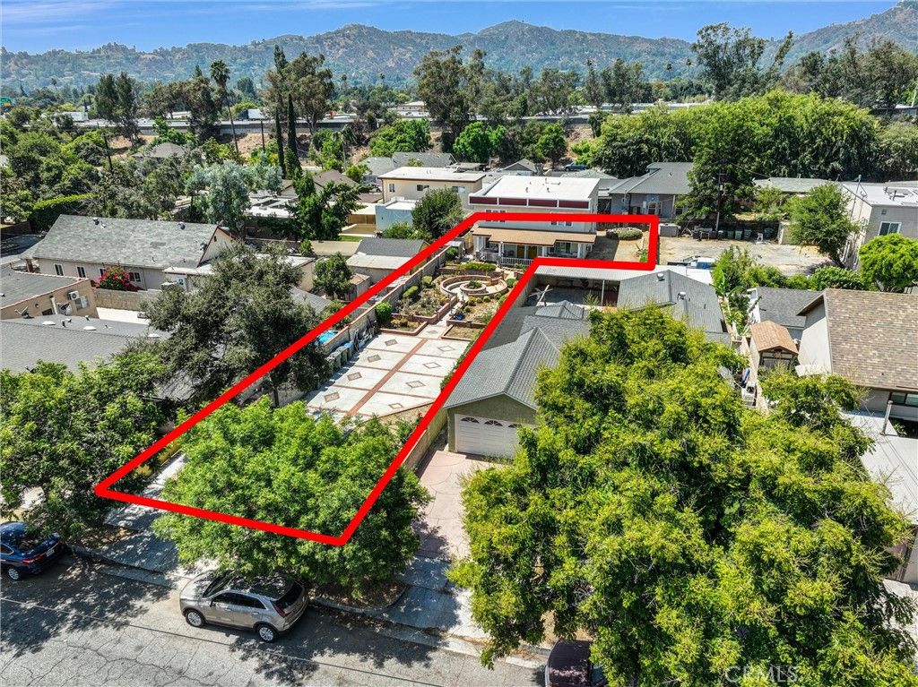 Image 28 of property listing at 1325 Glen, Pasadena, CA 91103