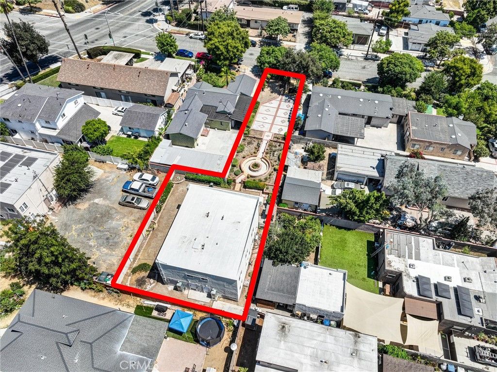 Image 31 of property listing at 1325 Glen, Pasadena, CA 91103