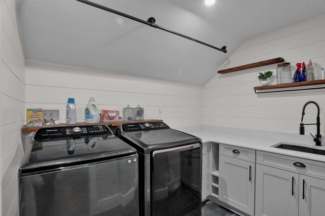 2109 Waterbrook Drive, Mckinney, TX 75072