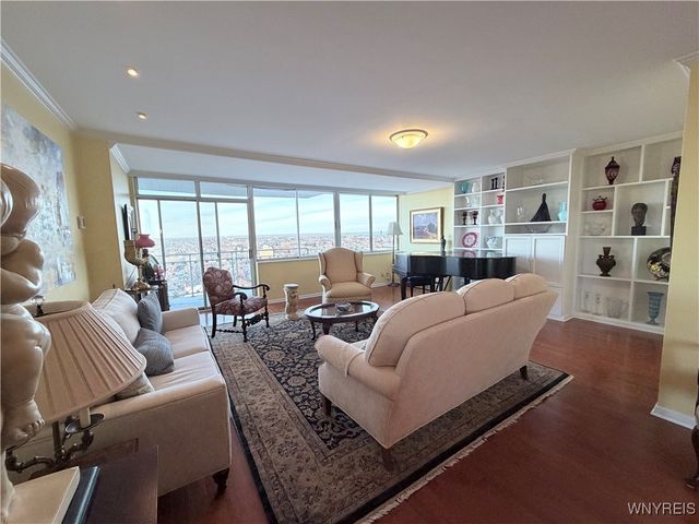 1088 Delaware Avenue 13E, Buffalo, NY 14209