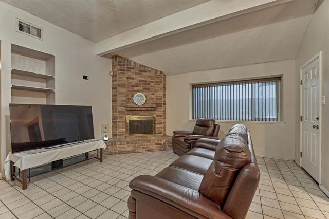 5931 Woodmancote Drive, Humble, TX 77346