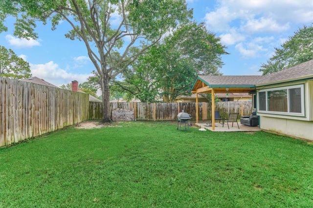 5931 Woodmancote Drive, Humble, TX 77346