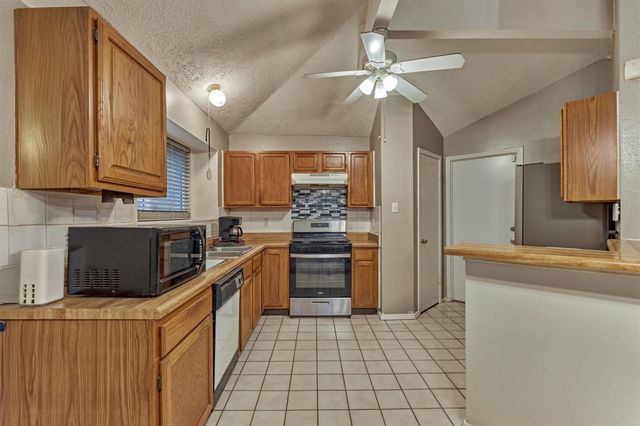 5931 Woodmancote Drive, Humble, TX 77346