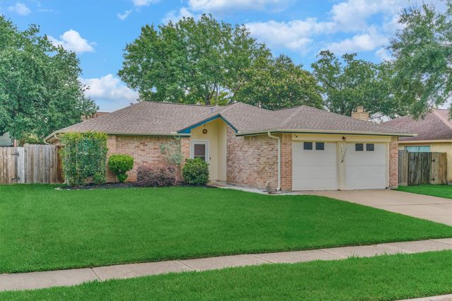 5931 Woodmancote Drive, Humble, TX 77346