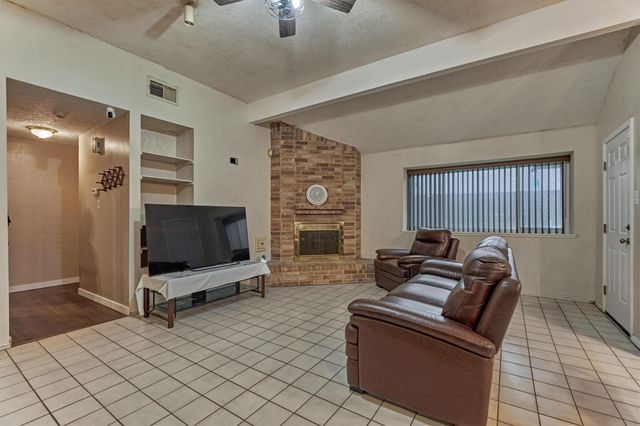 5931 Woodmancote Drive, Humble, TX 77346
