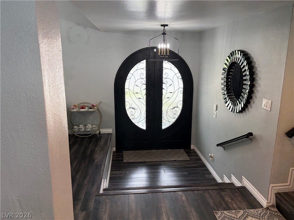 8765 Beluga Way, Las Vegas, NV 89117 — photo 3