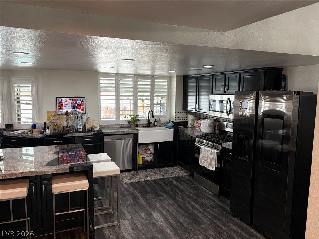 8765 Beluga Way, Las Vegas, NV 89117 — photo 5