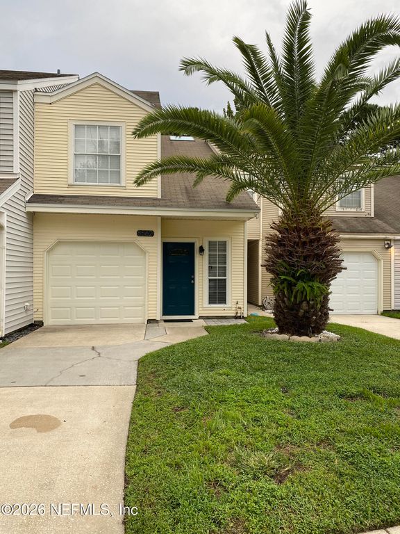 8562 STURBRIDGE Circle W, Jacksonville, FL 32244