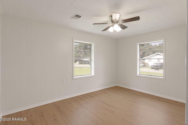 711 N Deshotels Avenue Avenue, Kaplan, LA 70548