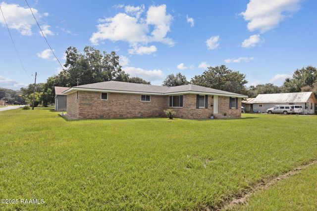 711 N Deshotels Avenue Avenue, Kaplan, LA 70548