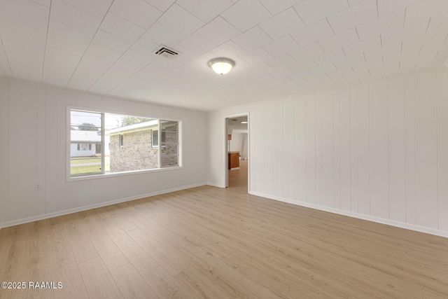 711 N Deshotels Avenue Avenue, Kaplan, LA 70548