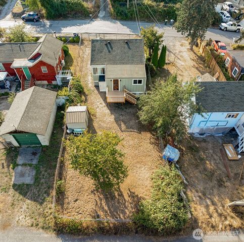 1435 Garrison Avenue, Port Orchard, WA 98366