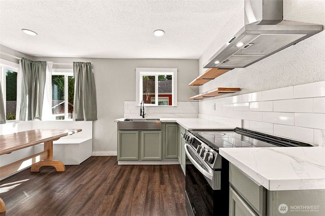 1435 Garrison Avenue, Port Orchard, WA 98366