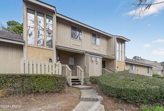5 Gum Tree Rd Apt H15, Hilton Head Island, SC 29926