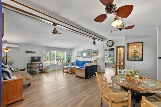 265 County Road 3211, Orange Grove, TX 78372