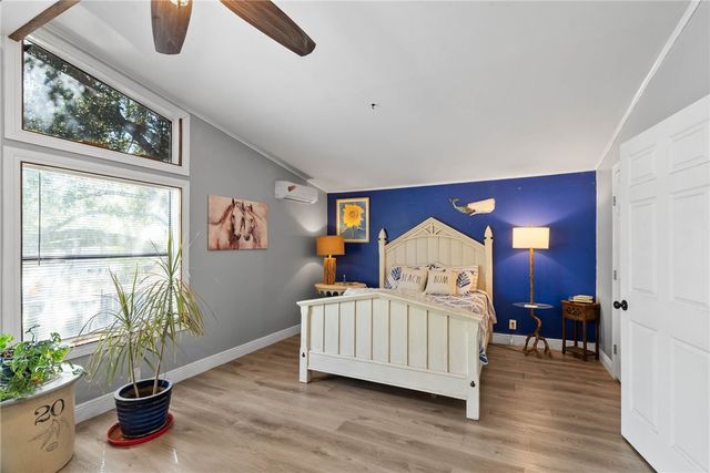 265 County Road 3211, Orange Grove, TX 78372