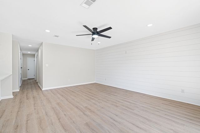 100 Lincolnshire Drive, Niceville, FL 32578