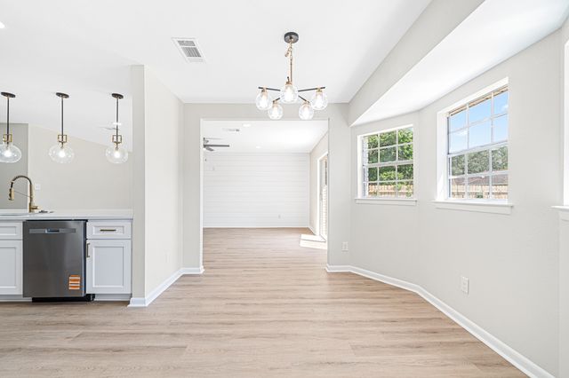 100 Lincolnshire Drive, Niceville, FL 32578