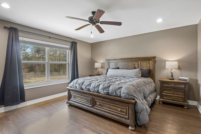 691 COUNTY ROAD 1464, Hughes Springs, TX 75656