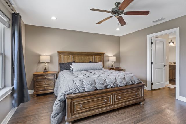 691 COUNTY ROAD 1464, Hughes Springs, TX 75656