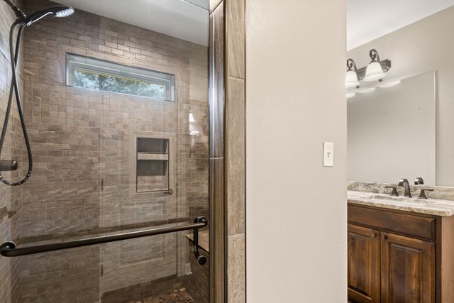 691 COUNTY ROAD 1464, Hughes Springs, TX 75656