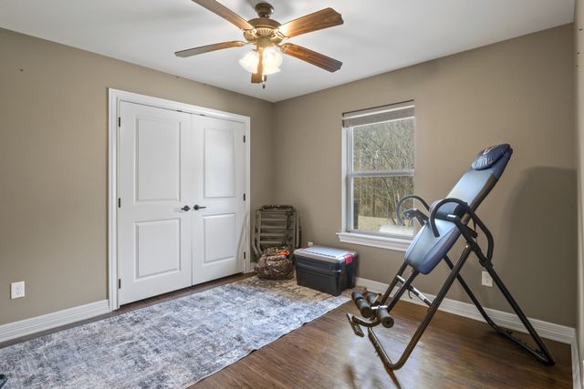 691 COUNTY ROAD 1464, Hughes Springs, TX 75656