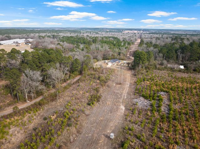 691 COUNTY ROAD 1464, Hughes Springs, TX 75656