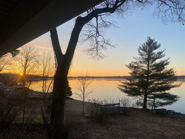824 Forest Drive, Portage, MI 49002