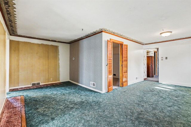824 Forest Drive, Portage, MI 49002