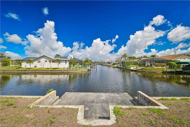 1025 SE 20th AVE, Cape Coral, FL 33990