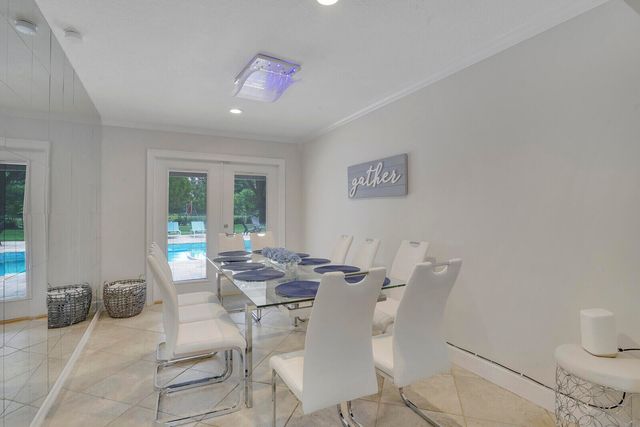 166 Old Country Road S, Wellington, FL 33414