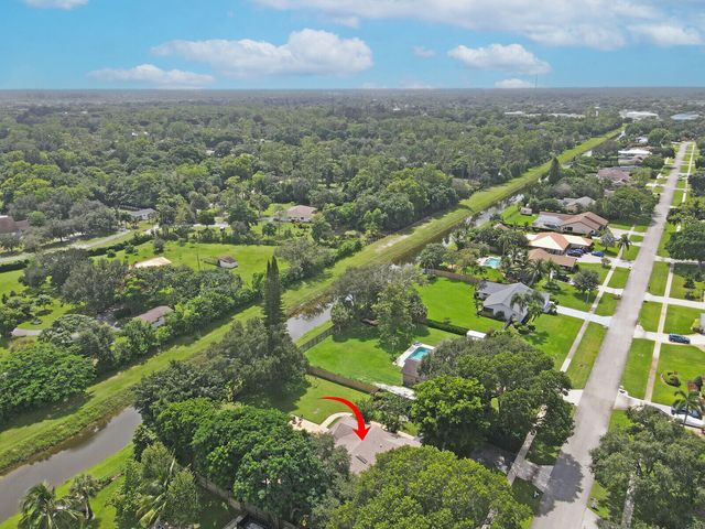 166 Old Country Road S, Wellington, FL 33414
