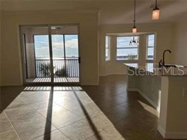 1030 TIDEWATER SHORES LOOP 402, Bradenton, FL 34208