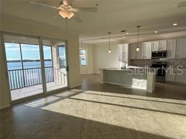 1030 TIDEWATER SHORES LOOP 402, Bradenton, FL 34208