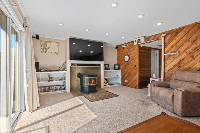 2503 Knollwood Dr, Cameron Park, CA 95682