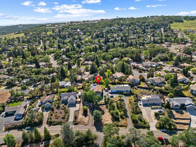 2503 Knollwood Dr, Cameron Park, CA 95682