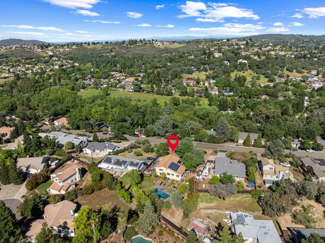 2503 Knollwood Dr, Cameron Park, CA 95682