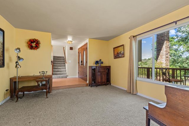 2503 Knollwood Dr, Cameron Park, CA 95682