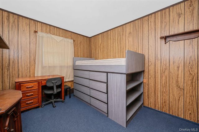 119 Chanel Drive E, Shirley, NY 11967