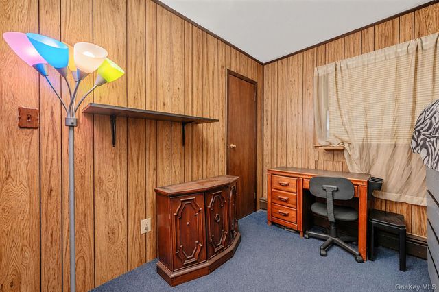 119 Chanel Drive E, Shirley, NY 11967