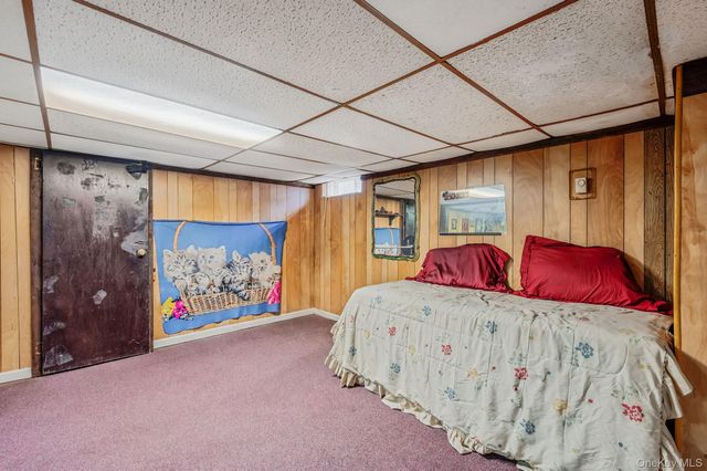 119 Chanel Drive E, Shirley, NY 11967