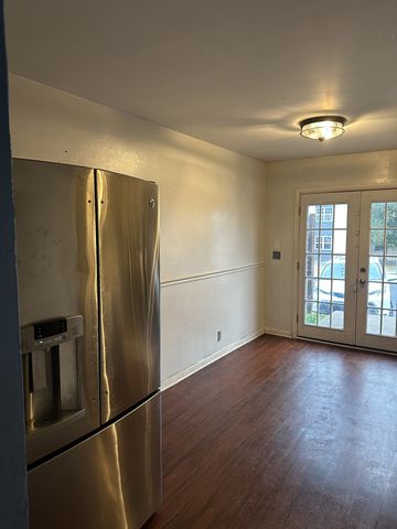 370 Wallace Rd Apt G3, Nashville, TN 37211