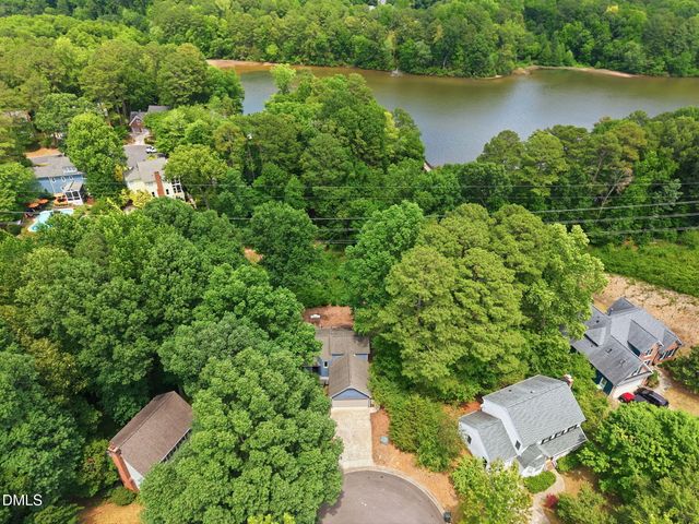 7304 Bodkin Court, Raleigh, NC 27613