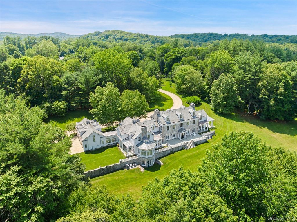 336 Cantitoe Street, Bedford Hills, NY 10507 — photo 2
