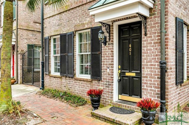 401 E Hull Street, Savannah, GA 31401