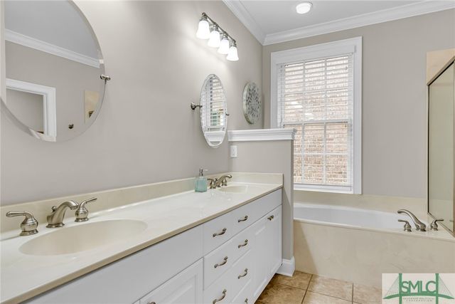 401 E Hull Street, Savannah, GA 31401